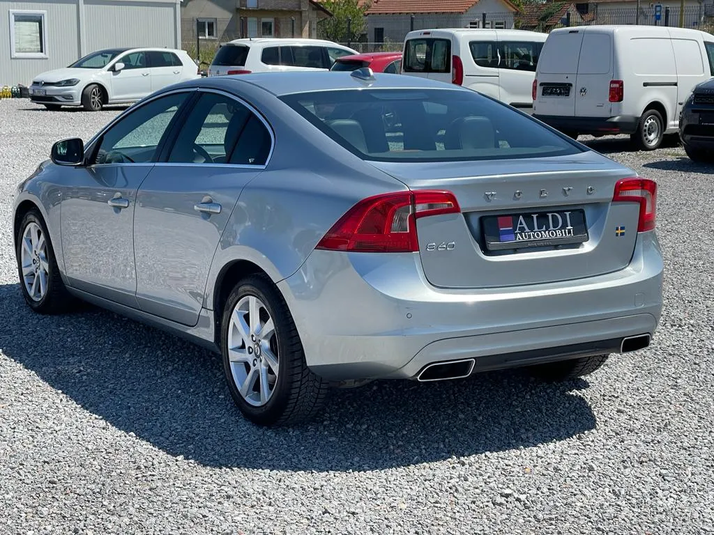 Volvo S60 2.0 D4/Summum Image 7